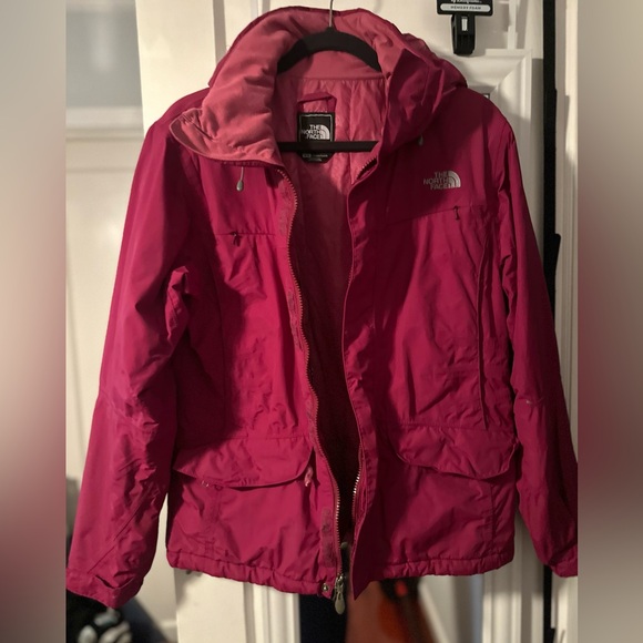 North Face Raspberry Pink Hooded Climate Hyvent Water Repellent Jacket Women M - Picture 3 of 5